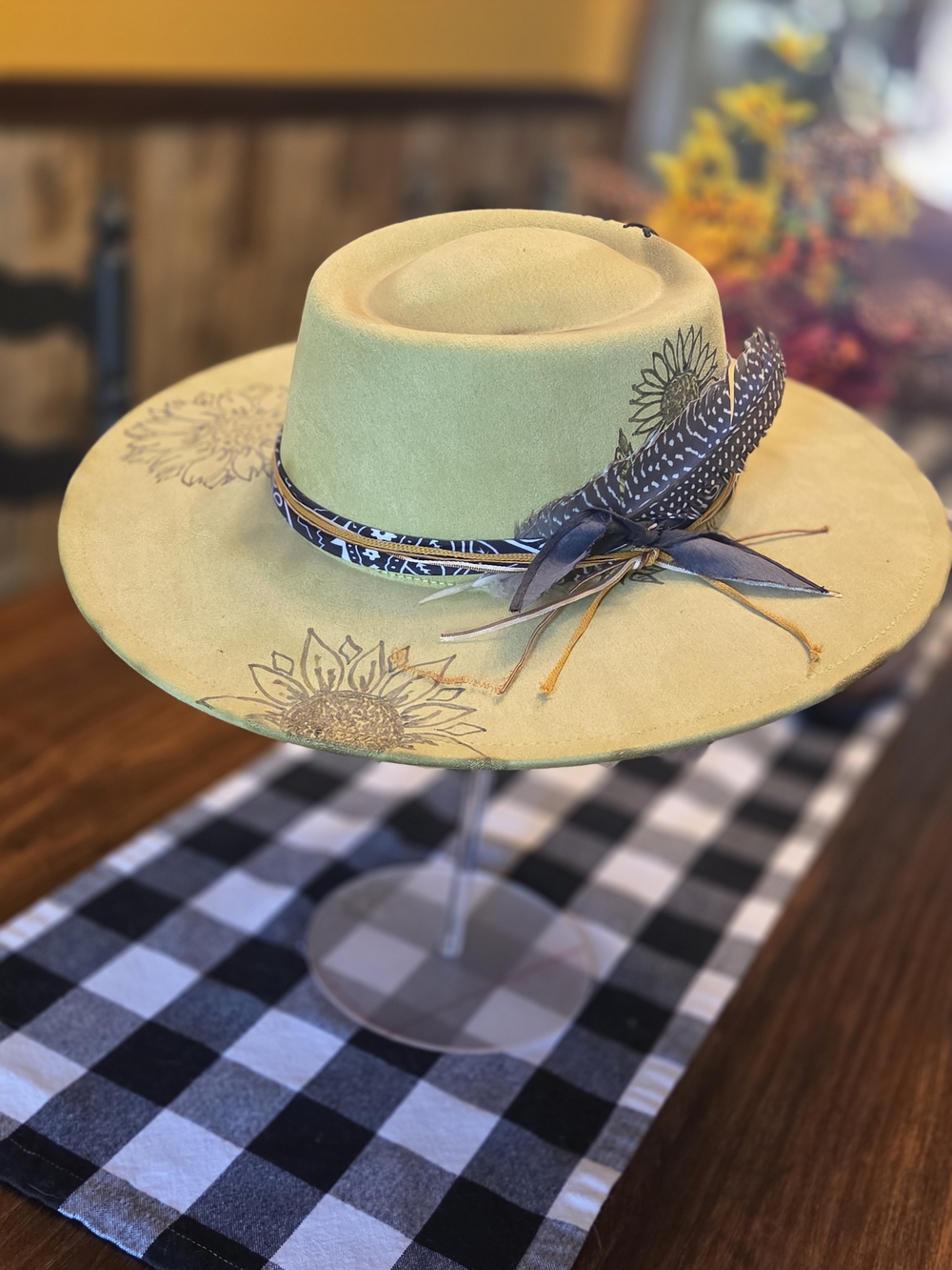 Women's Wide-Brim Sunflower Fedora Hat - Sage Green